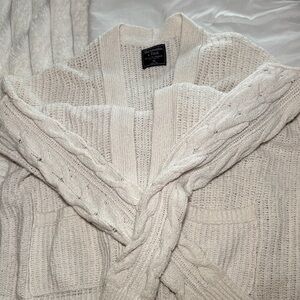 Abercrombie & Fitch Ivory Cable Knit Open Cardigan